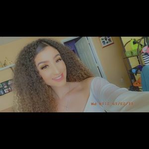 Meet your Posher, Daesha